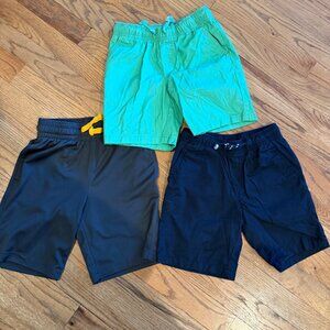 CAT & JACK BOYS SHORTS 5T 3 PAIR GREEN GRAY BLUE
